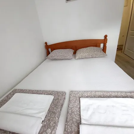 Μοτέλ Pansion & Restoran *