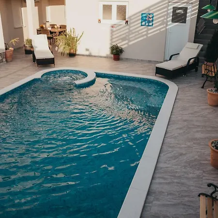 Μοτέλ Pansion & Restoran