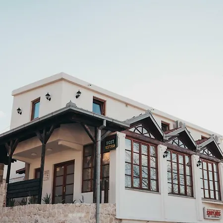Pansion & Restoran