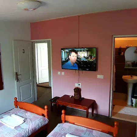 Μοτέλ Pansion & Restoran *